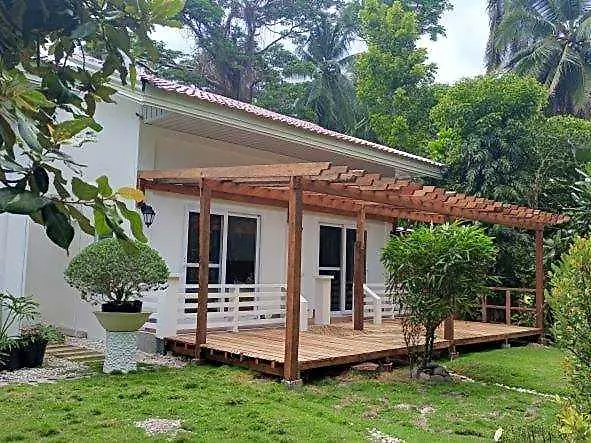 Resort Melbas Whaleshark And Beach Resort Santander